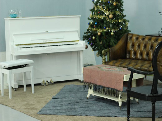 CÓ NÊN MUA ĐÀN PIANO CŨ?