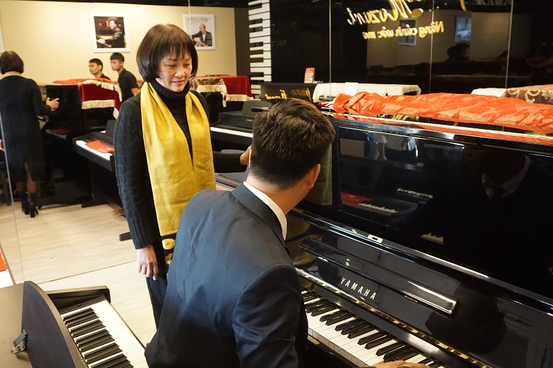 Tư vấn mua đàn piano cho người mới tập chơi