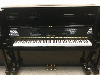 PIANO MARCHEN MS20