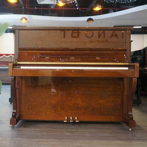 PIANO EARL WINDSOR W113