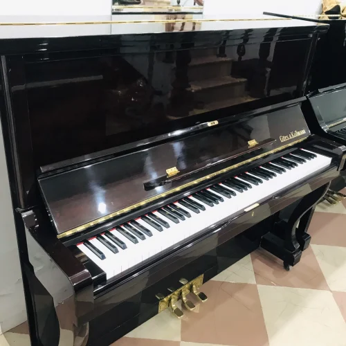 PIANO GORS&KALLMANN GK3000
