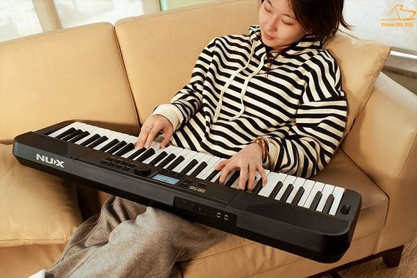 Portable Piano Nux NEK-100 New